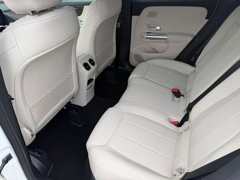 New 2026 Mercedes-Benz GLA 250 GLA 250 image 15