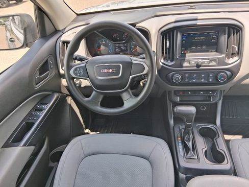 Used 2019 GMC Canyon 2WD Crew Cab w/ Convenience Package image 10