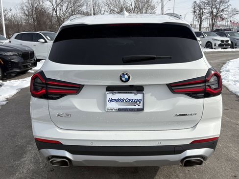 Used 2024 BMW X3 xDrive30i image 9