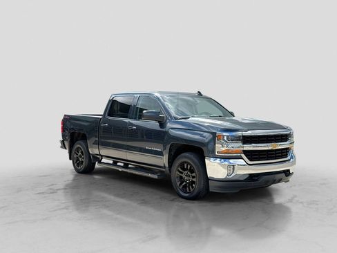 Used 2018 Chevrolet Silverado 1500 LT w/ All Star Edition AWD/4WD image 8