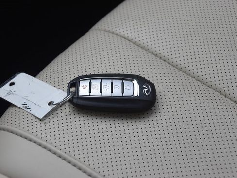 Used 2023 INFINITI QX60 Luxe w/ Cargo Package image 40