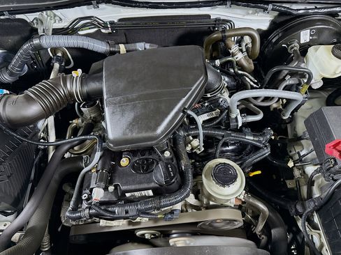 Used 2021 Toyota Tacoma SR image 38