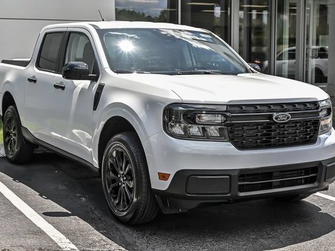 Certified 2024 Ford Maverick XLT w/ XLT Luxury Package FWD image 13