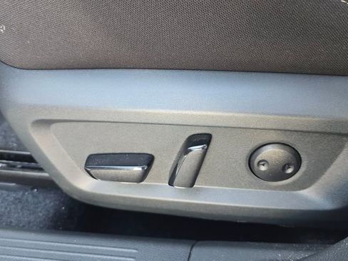 Certified 2026 Nissan Rogue SV FWD image 16