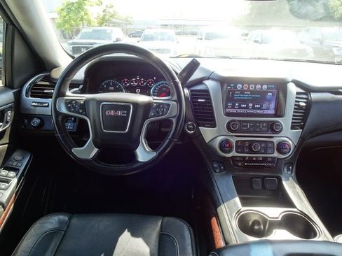 Used 2019 GMC Yukon SLT w/ Graphite Performance Edition RWD image 23