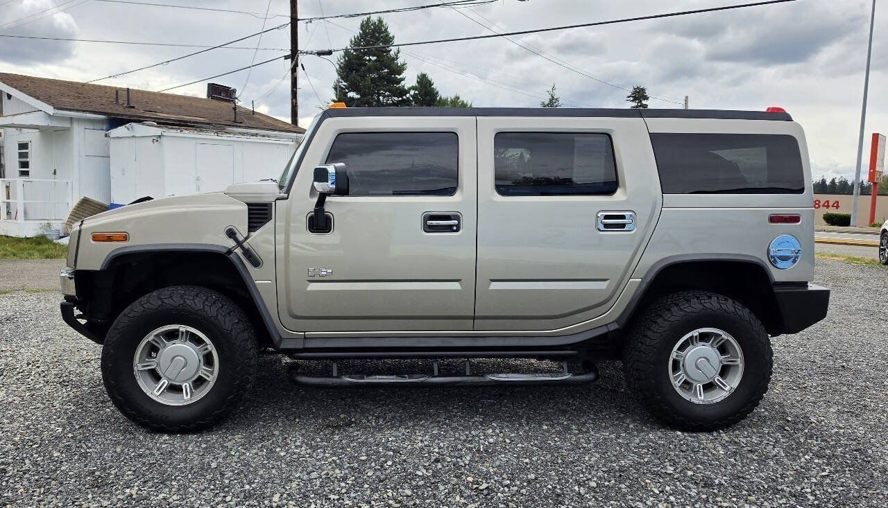 Used 2005 HUMMER H2 w/ Preferred Equipment Group AWD/4WD image 4