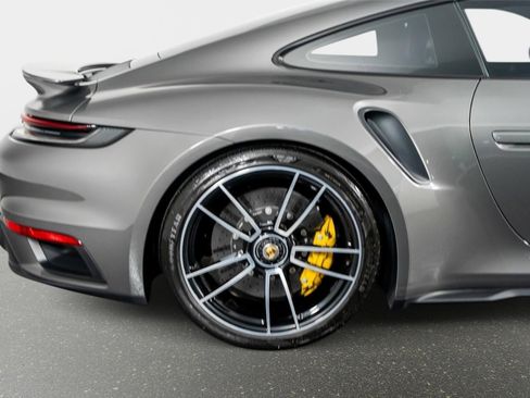 Used 2022 Porsche 911 Turbo S image 8