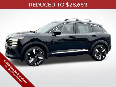 New 2026 Nissan Kicks SR w/ Cold Weather Package AWD/4WD image 10