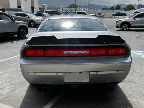 Used 2013 Dodge Challenger SXT Plus RWD image 6