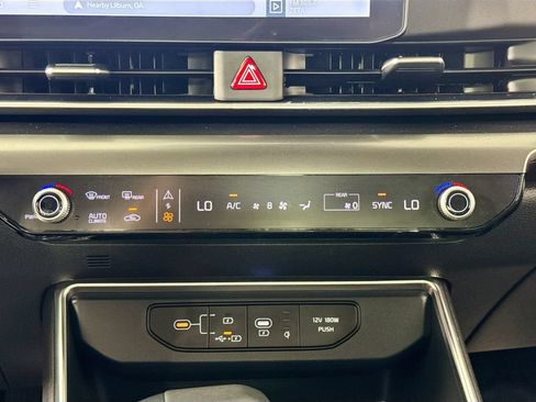 Used 2025 Kia Carnival SX Prestige FWD image 16
