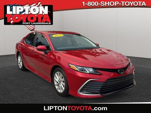 Certified 2023 Toyota Camry LE FWD image 1