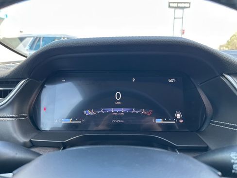 Used 2022 Jeep Grand Cherokee L Limited image 31