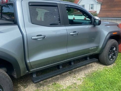 Used 2025 GMC Canyon Elevation w/ Convenience Package AWD/4WD image 7