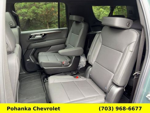 New 2026 Chevrolet Suburban Z71 w/ Comfort Package AWD/4WD image 29