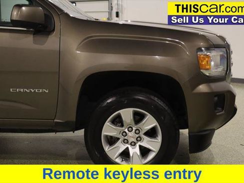 Used 2017 GMC Canyon SLE RWD image 11