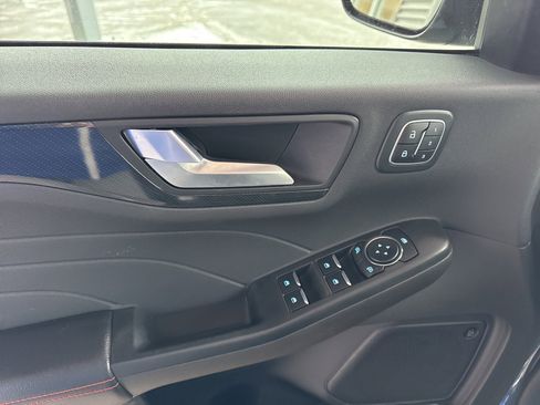 Certified 2024 Ford Escape ST-Line Elite w/ Premium Technology Package image 26