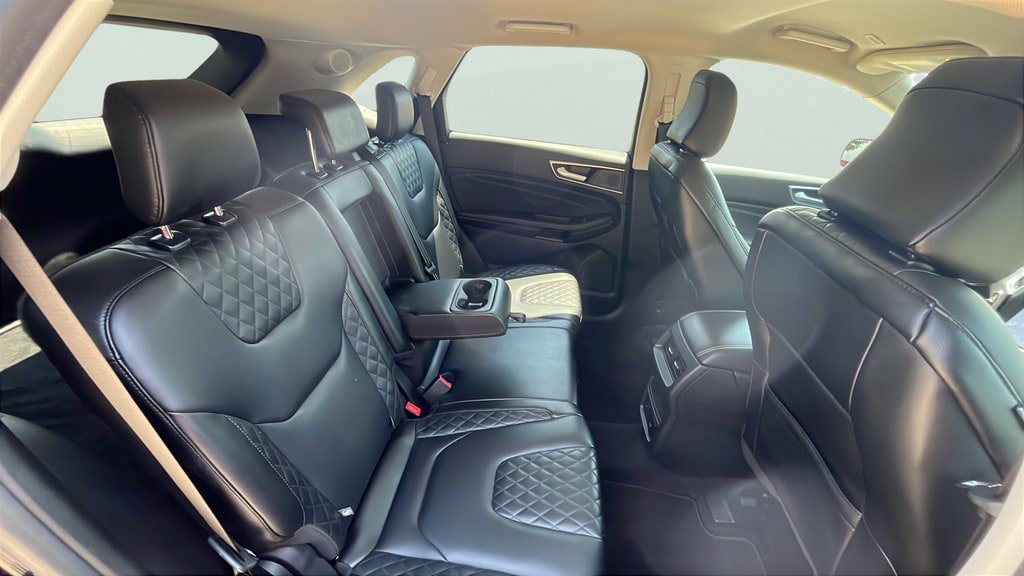 Used 2024 Ford Edge Titanium AWD/4WD image 19