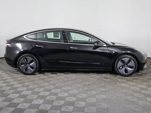 Used 2019 Tesla Model 3 Long Range image 18
