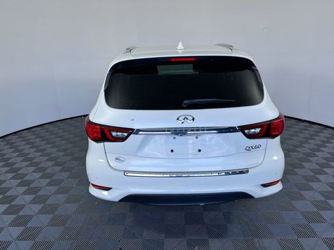 Used 2020 INFINITI QX60 Luxe w/ Essential Package FWD image 4
