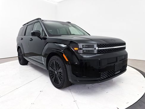 Used 2024 Hyundai Santa Fe Calligraphy AWD/4WD image 14