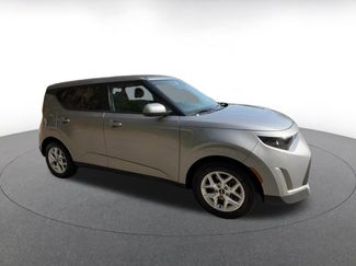 Used 2025 Kia Soul LX w/ LX Technology Package video 2