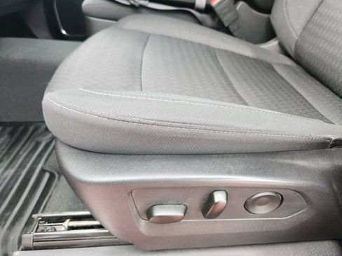 Used 2025 Chevrolet Silverado 2500 LT w/ Convenience Package image 23