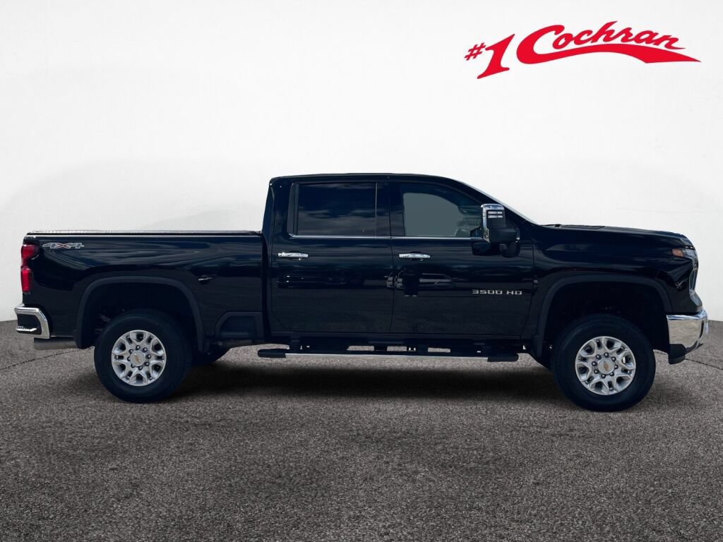 Used 2024 Chevrolet Silverado 3500 LTZ w/ LTZ Convenience Package AWD/4WD image 25
