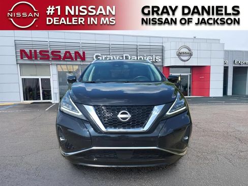 Used 2023 Nissan Murano Platinum w/ Cargo Package FWD image 2