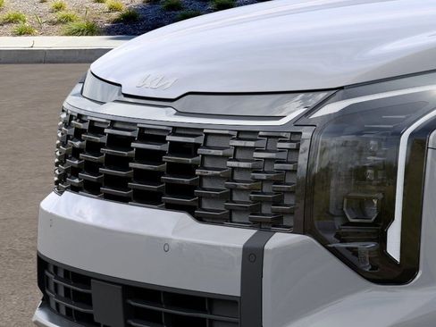 New 2026 Kia Sportage EX FWD image 12