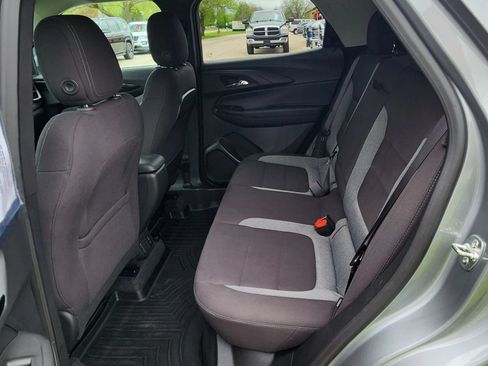 Used 2024 Chevrolet TrailBlazer LT w/ Convenience Package FWD image 18