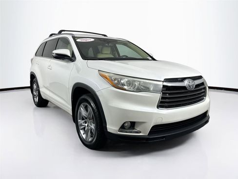 Used 2016 Toyota Highlander Limited image 4