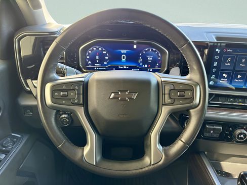 Used 2022 Chevrolet Silverado 1500 LT Trail Boss image 16