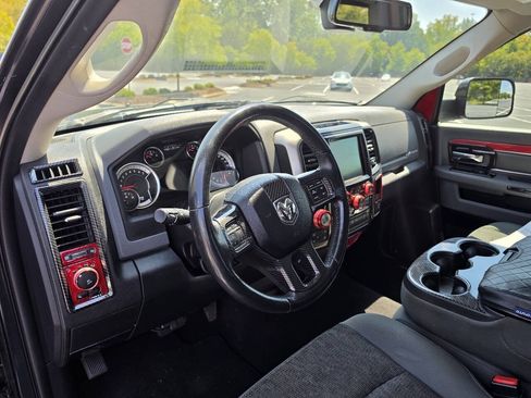 Used 2017 RAM 1500 Big Horn AWD/4WD image 28
