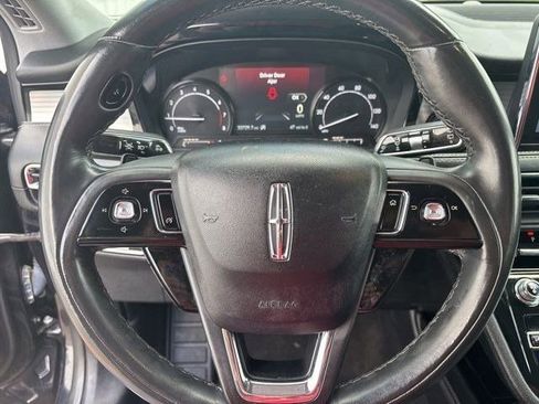 Used 2021 Lincoln Corsair AWD w/ Equipment Group 101A image 15