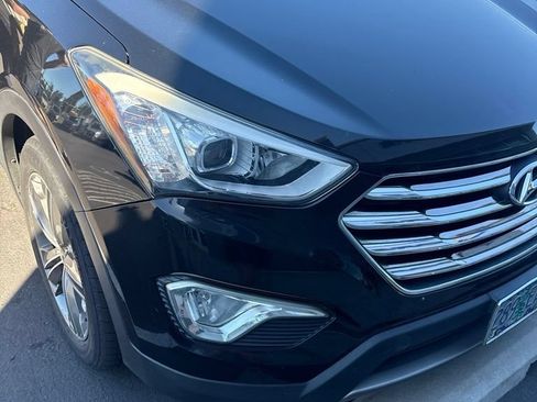 Used 2013 Hyundai Santa Fe Limited AWD/4WD image 2