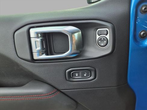 New 2026 Jeep Wrangler Rubicon image 17