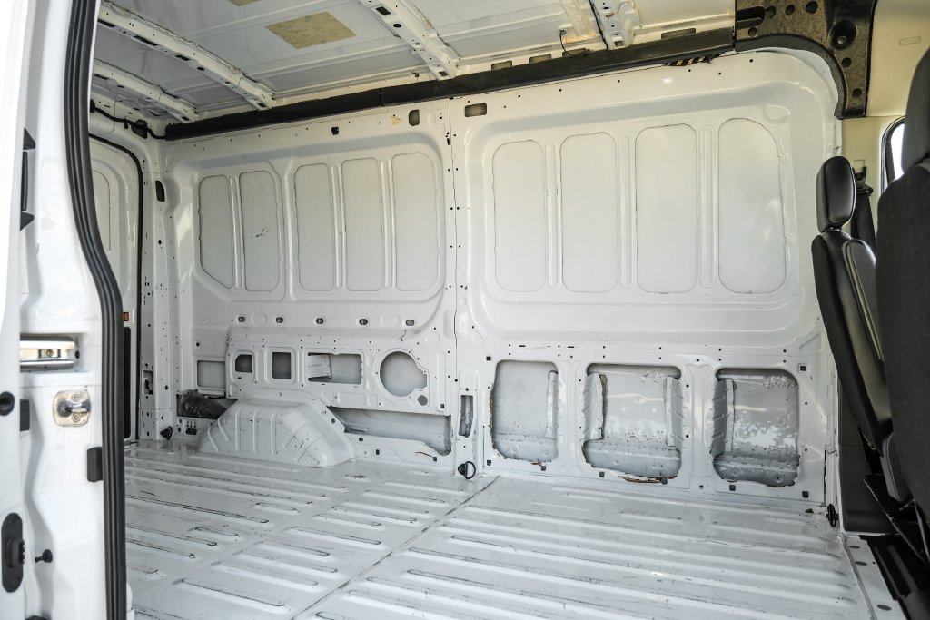 Used 2023 Ford Transit 250 Medium Roof RWD image 33