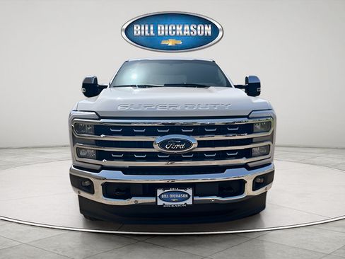 Used 2024 Ford F250 Lariat w/ Lariat Ultimate Package AWD/4WD image 2