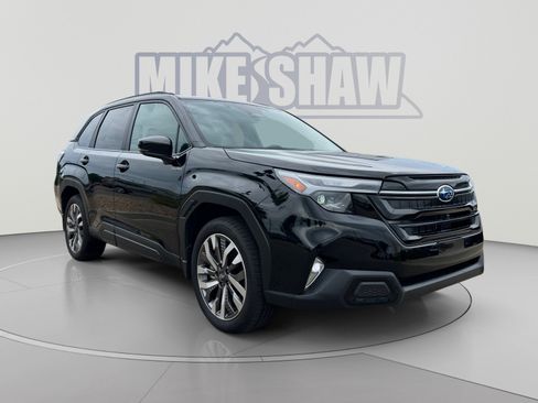 Used 2026 Subaru Forester Touring w/ Touring Hybrid Package AWD/4WD image 7