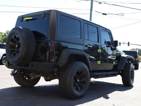 Used 2015 Jeep Wrangler Unlimited Sport w/ Connectivity Group image 5