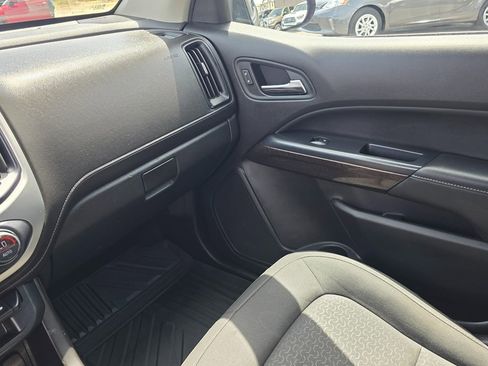 Used 2018 GMC Canyon SLE w/ SLE Convenience Package image 37