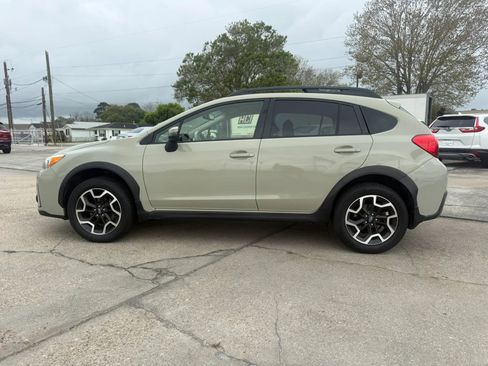 Used 2016 Subaru Crosstrek 2.0i Limited w/ Popular Package #2 image 8