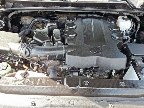 Used 2024 Toyota 4Runner TRD Off-Road image 32