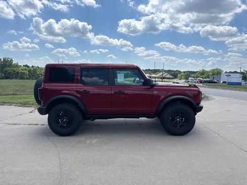 New 2026 Ford Bronco Badlands AWD/4WD image 3