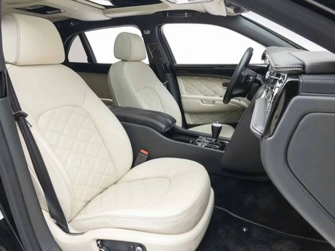 Used 2014 Bentley Mulsanne RWD image 4
