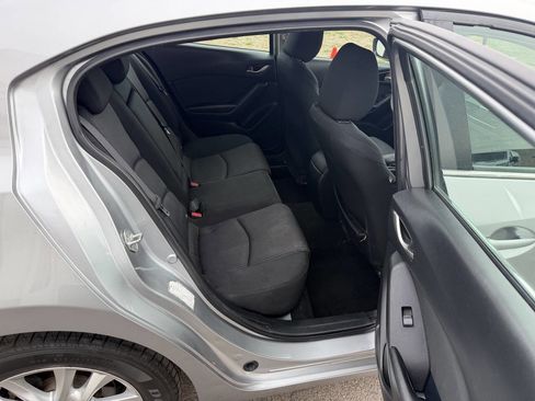 Used 2016 MAZDA MAZDA3 i Sport w/ Preferred Equipment Package image 14