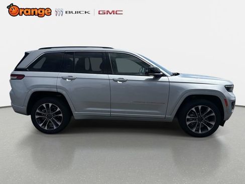 Used 2023 Jeep Grand Cherokee Overland w/ Rear Seat Video Group I RWD image 2