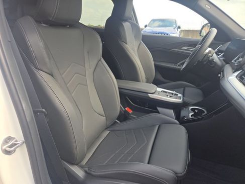 Used 2026 BMW X2 xDrive28i w/ Technology Package AWD/4WD image 19