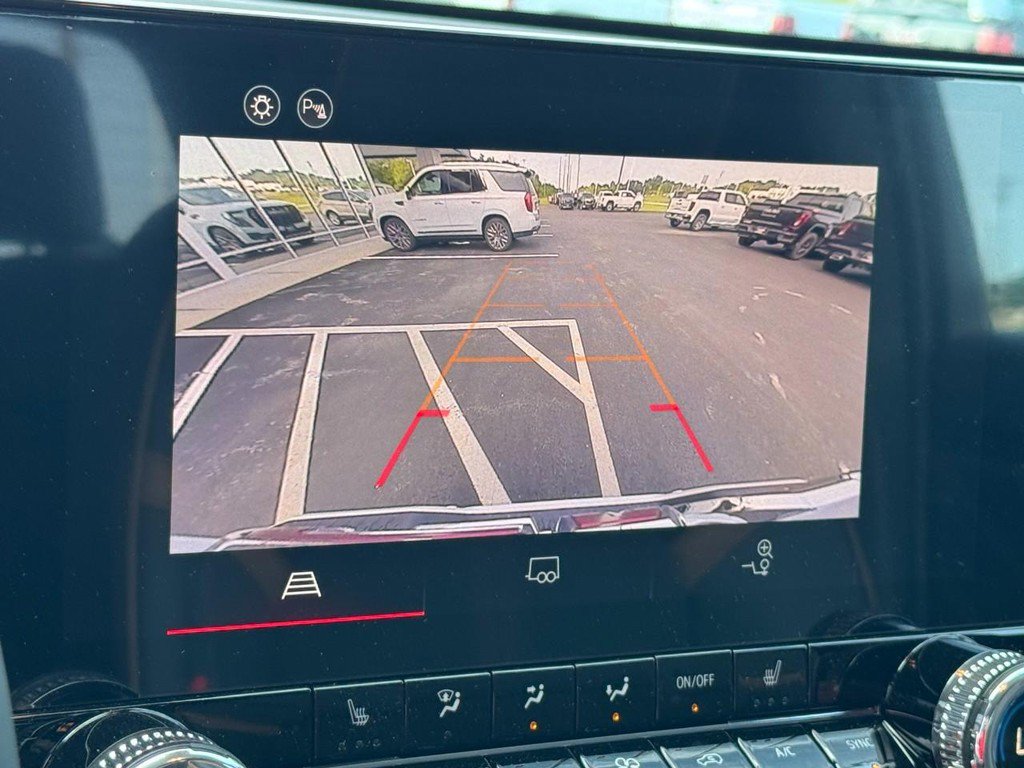 New 2026 GMC Canyon AT4 AWD/4WD image 18