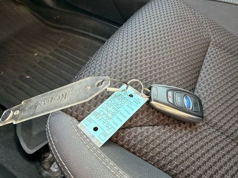 Used 2023 Subaru Forester Premium image 30